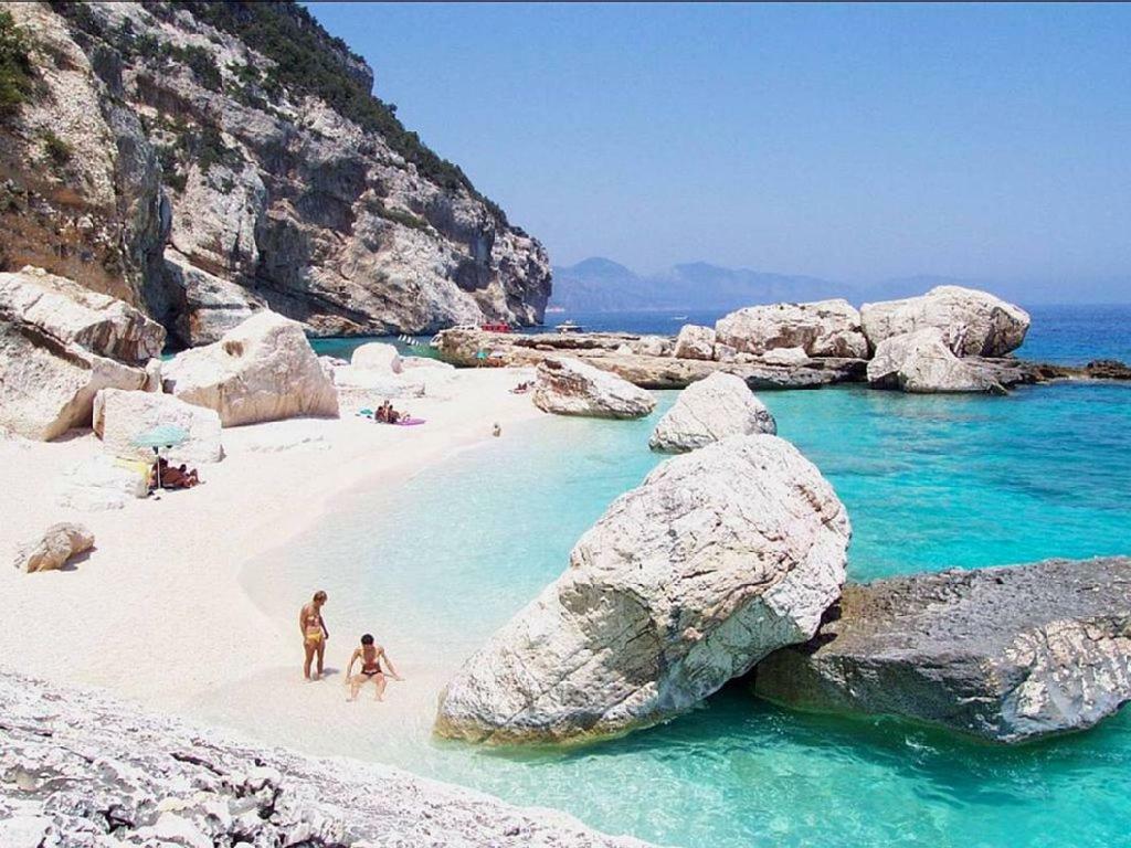 Apartmán Casa In Riva Al Mare Cala Gonone Exteriér fotografie