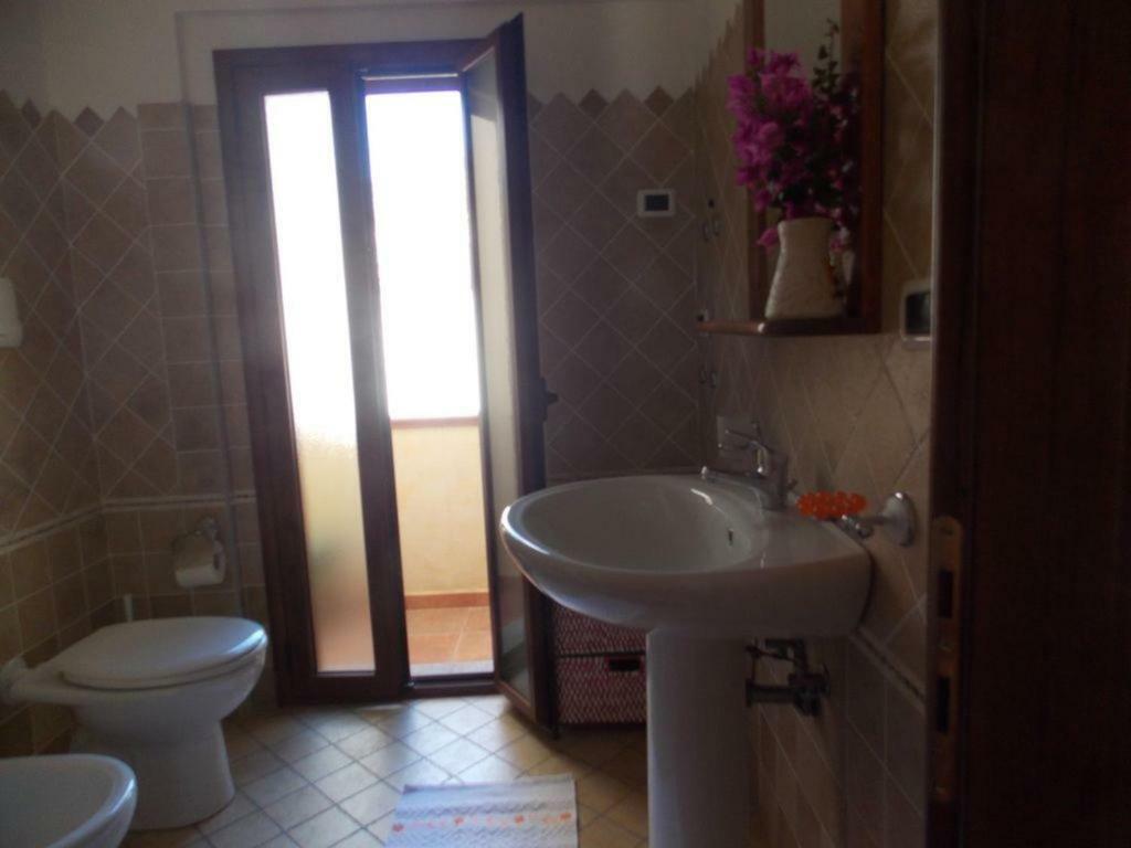 Apartmán Casa In Riva Al Mare Cala Gonone Exteriér fotografie